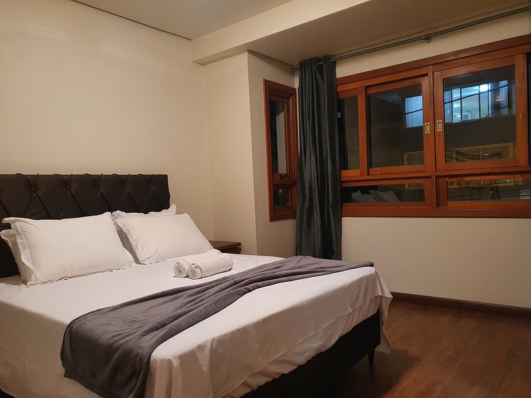 Apartamento Rua Coberta 02 dorm Centro Gramado