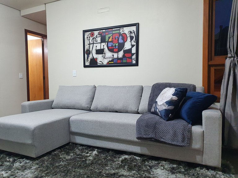Apartamento Rua Coberta 02 dorm Centro Gramado