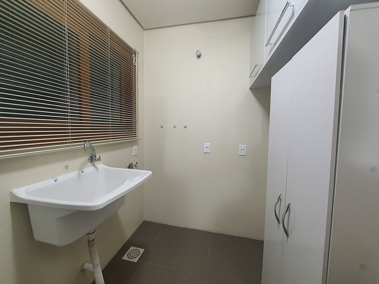 Apartamento Rua Coberta 02 dorm Centro Gramado