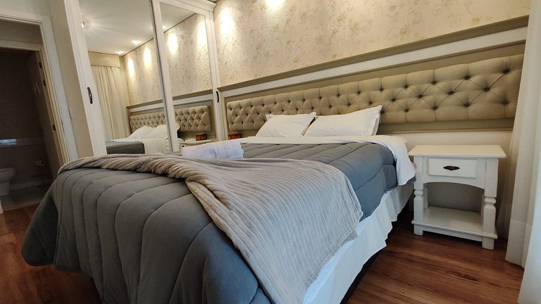 Amplo apartamento 03 dorm Centro de Gramado
