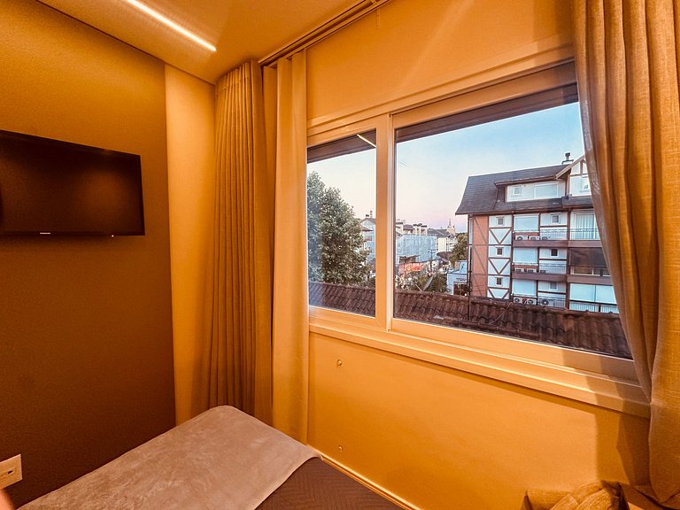 Apartamento frente Av Osvaldo Aranha Centro Canela