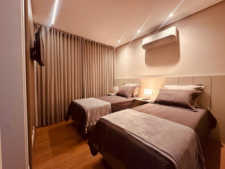 Apartamento frente Av Osvaldo Aranha Centro Canela