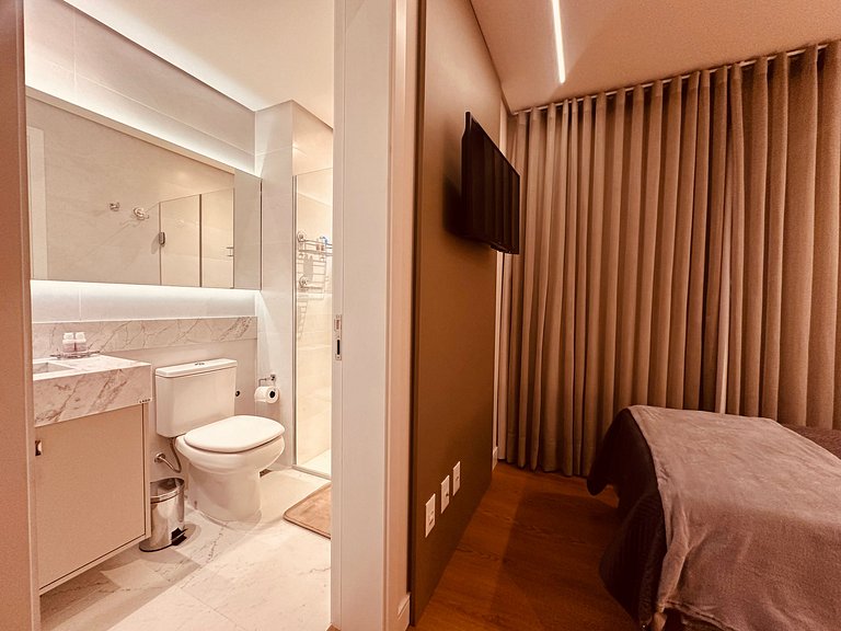 Apartamento frente Av Osvaldo Aranha Centro Canela