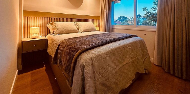 Apartamento frente Av Osvaldo Aranha Centro Canela