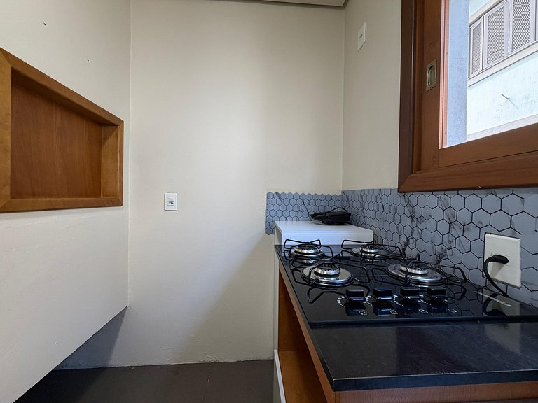 Amplo Apto Poucos passos da Rua Coberta Gramado