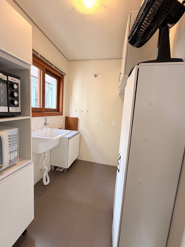 Amplo Apto Poucos passos da Rua Coberta Gramado