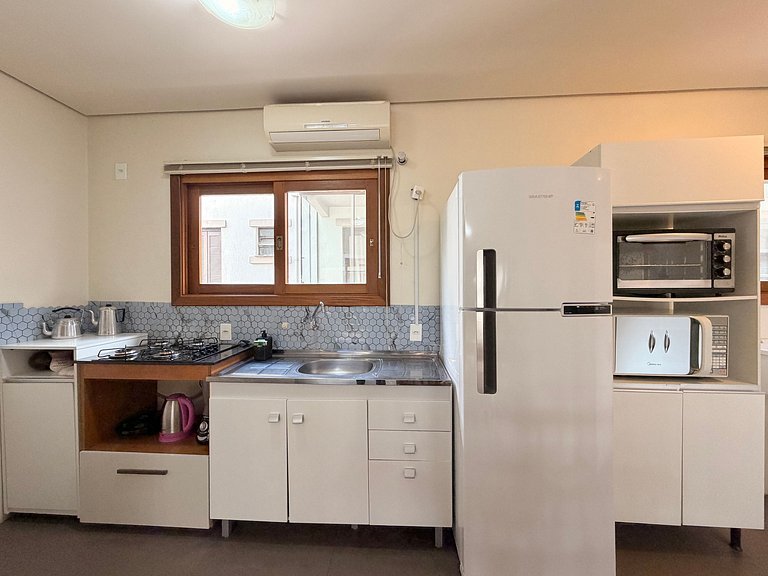 Amplo Apto Poucos passos da Rua Coberta Gramado