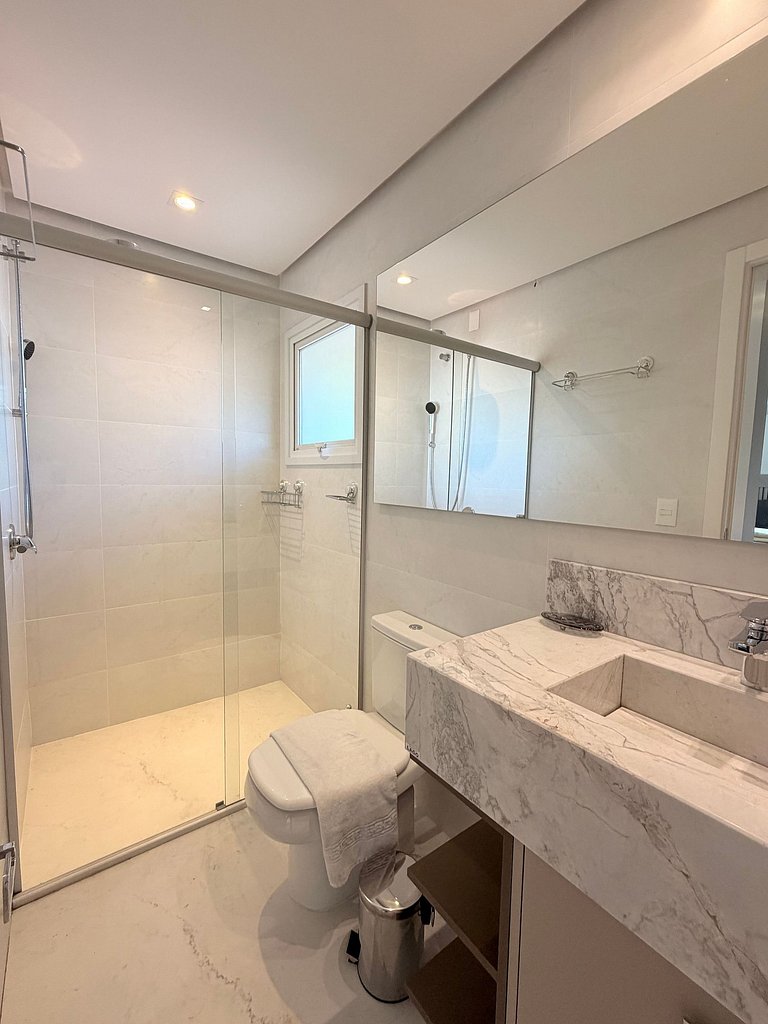 Apartamento frente Av Osvaldo Aranha Centro Canela