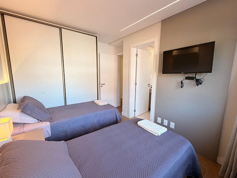 Apartamento frente Av Osvaldo Aranha Centro Canela