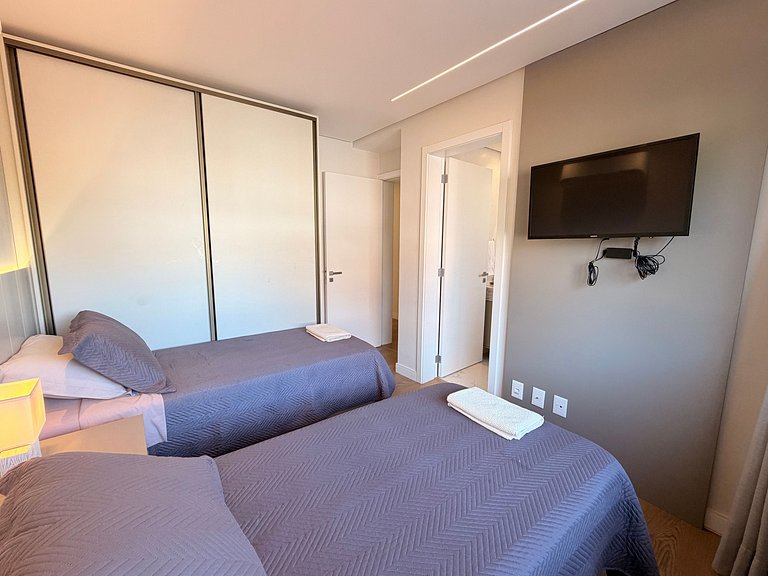Apartamento frente Av Osvaldo Aranha Centro Canela