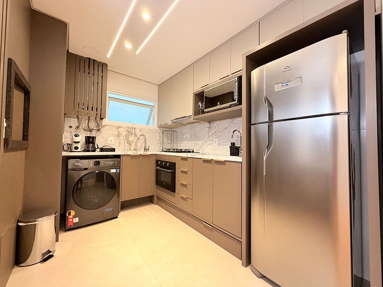 Apartamento frente Av Osvaldo Aranha Centro Canela