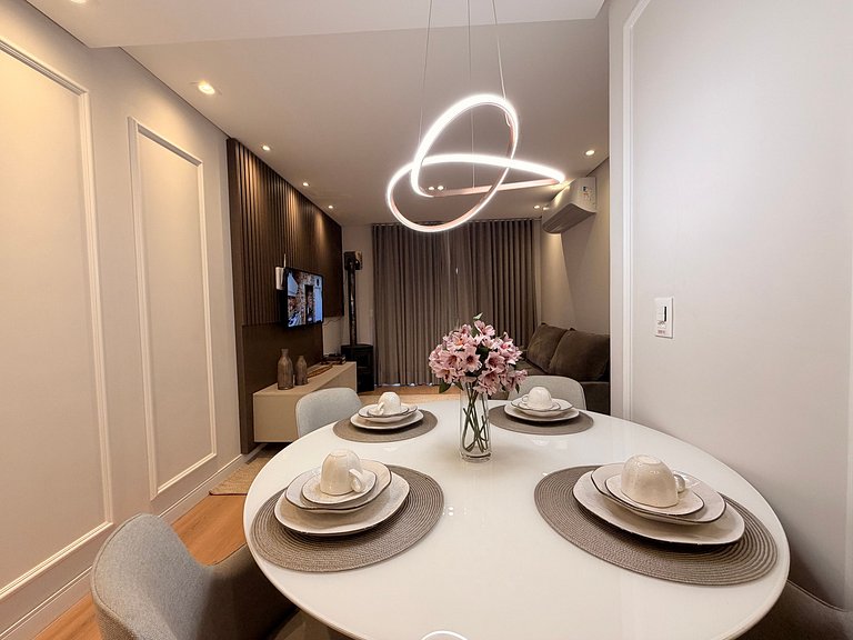 Apartamento frente Av Osvaldo Aranha Centro Canela