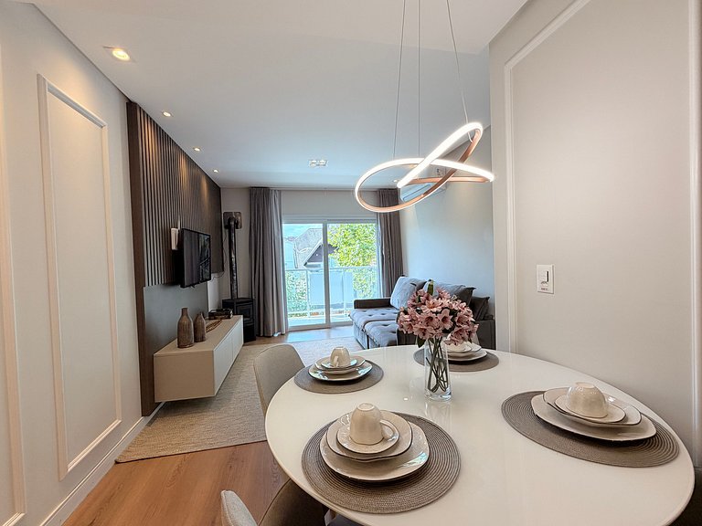 Apartamento frente Av Osvaldo Aranha Centro Canela