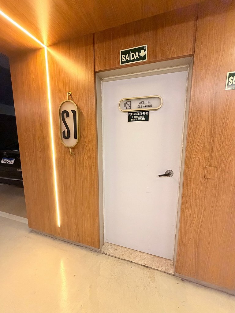 Apartamento frente Av Osvaldo Aranha Centro Canela